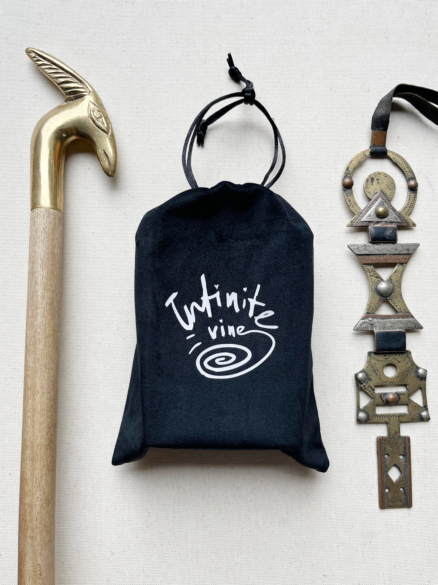 Tarot Deck Infinite Vine. Premium Quality