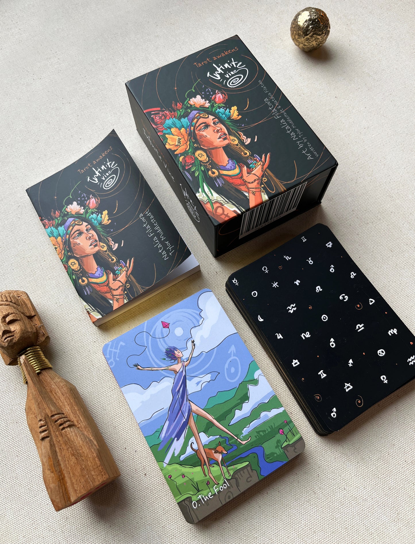 Tarot Deck Infinite Vine. Premium Quality